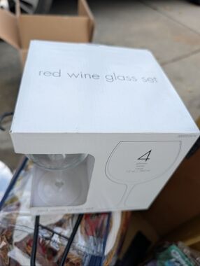 Red Wine Glass Set (Clear)